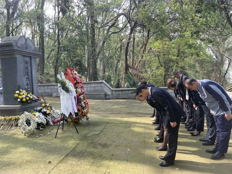 未标题-13.jpg 未标题-13.jpg